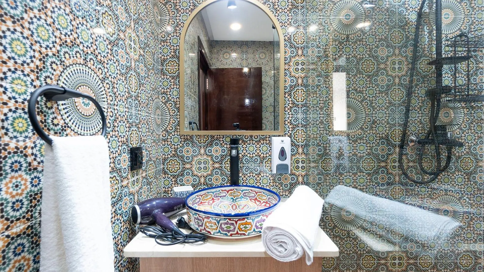 Bel Appartement Piscine 10Min Plage Souk Netflix Beinsport Agadir Apartment
